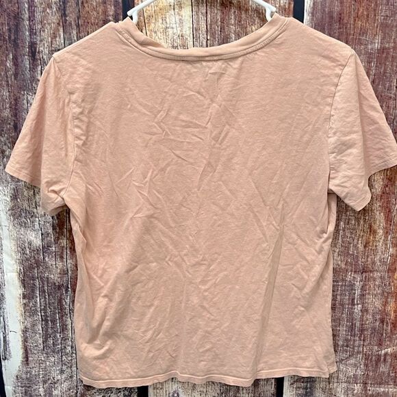 Forever 21 Peach Colored Short Sleeve Tee - Picture 2 of 3